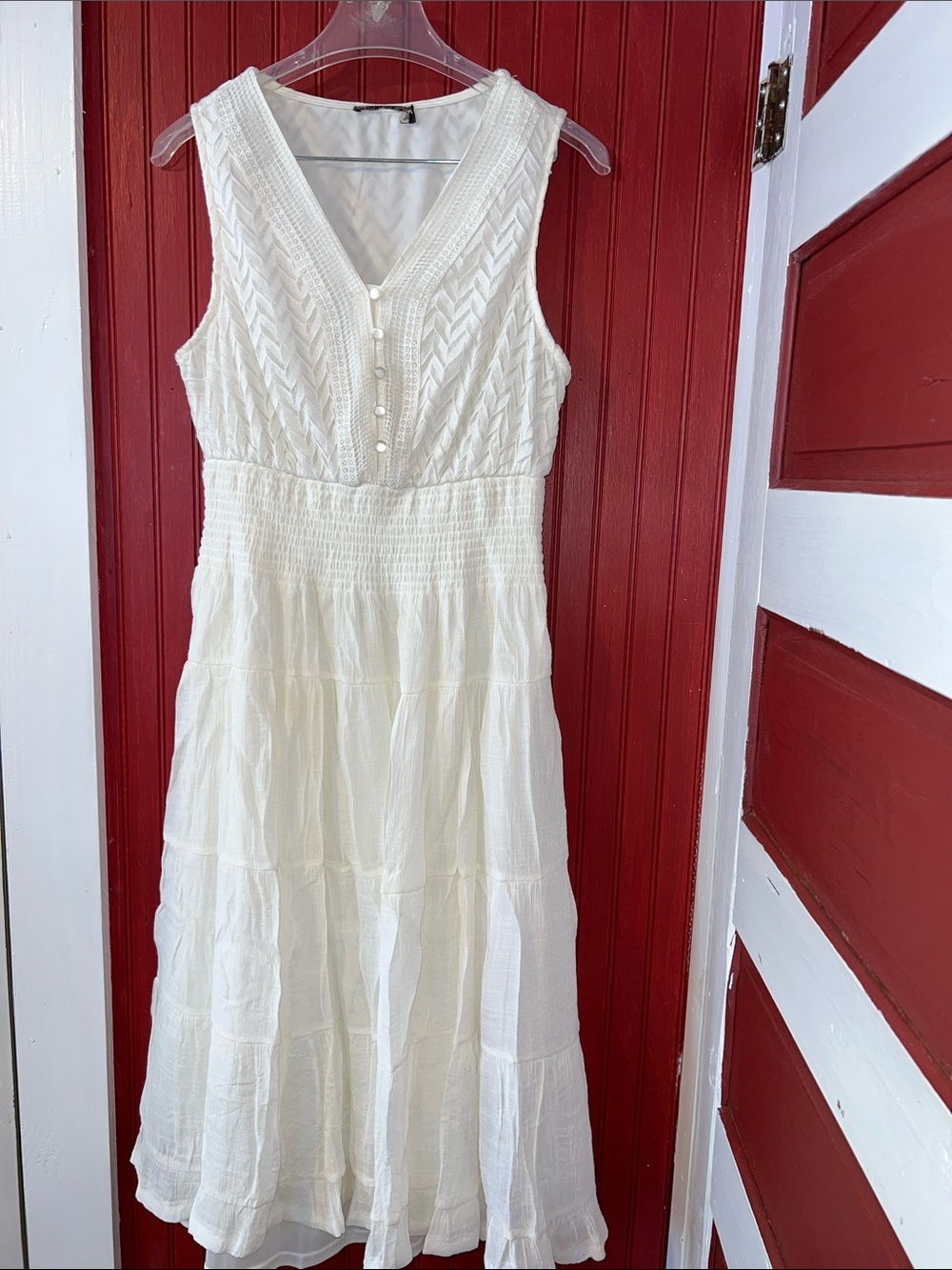 Sleeveless White Maxi Dress with Textured Bodice